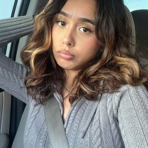 Meet your Posher, Bella